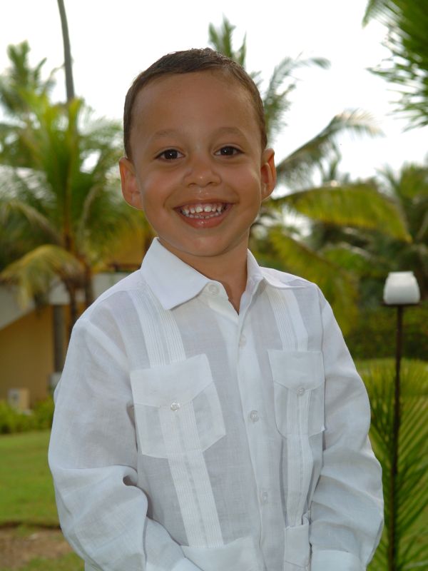 Robert Jose Guayabera
